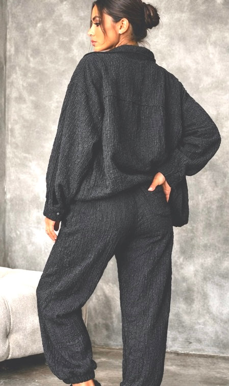Fat Gorilla Women's Crinkle Relaxed Co-Ord Set