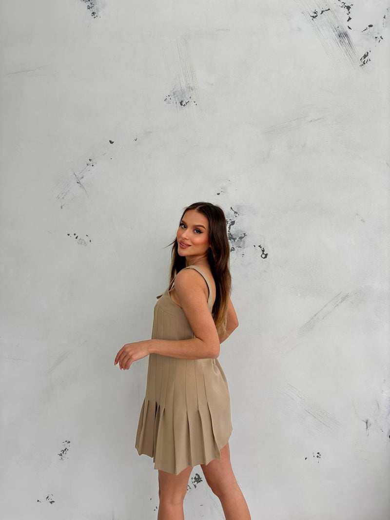 Women baby doll strappy dress fully lined pleats front and back zip at backdress 4435