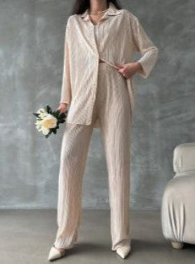 Fat Gorilla Womens 2 pc pleat shirt and trouser set